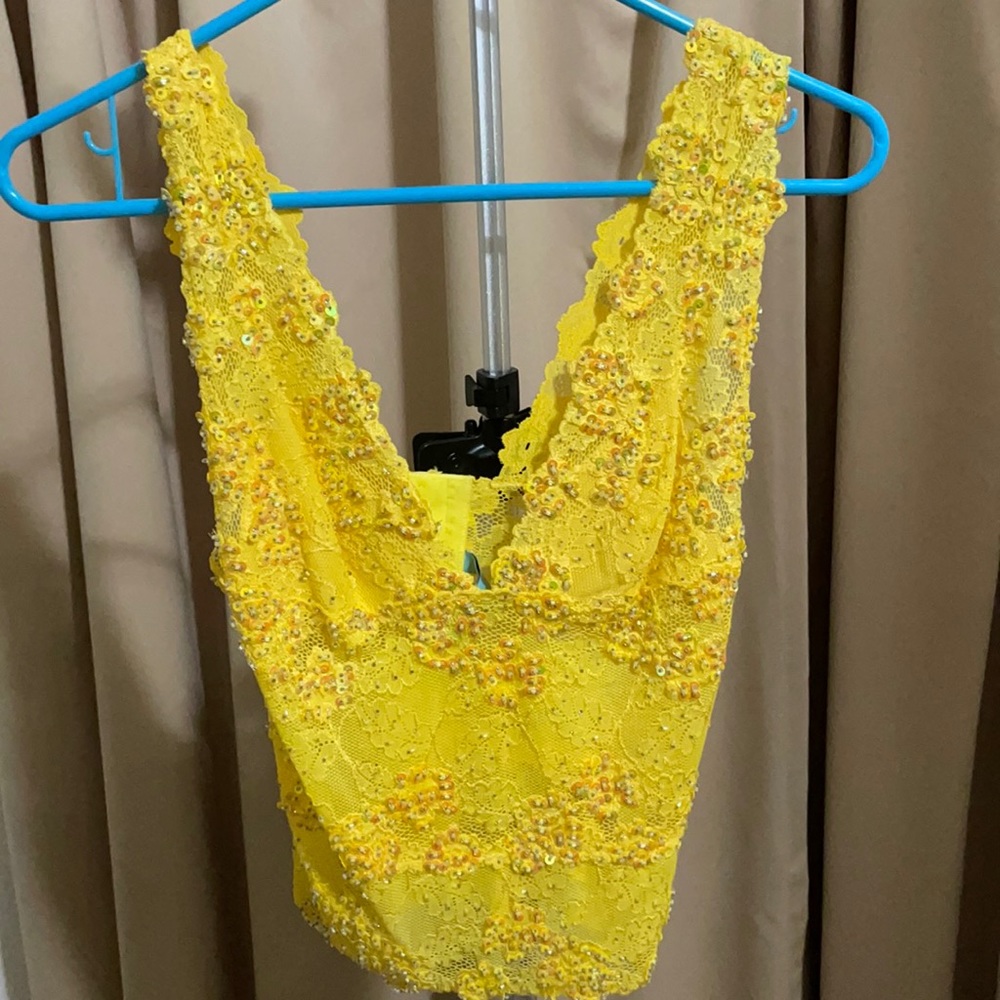 Marciano sequin top-size S.